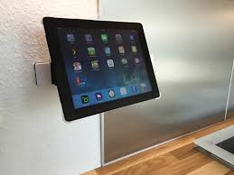 Für tablets im home office, in der küche oder für die smart home steuerung. Tablet Teleskoparm Wandhalterung Fur Kuche Badewanne Und Auto Technikkram Net