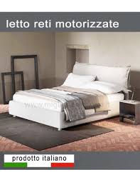 Per questo motivo nessuno, vedendolo, può immaginare che, in realtà, nasconde un vano. Letto Contenitore Denim Rete Motorizzata
