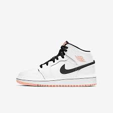 We're creating the largest air jordan collection in the world — be a part of history. Nike Shoes Sneakers Nike Com
