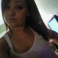 Emily Butts (@emilyabutts)