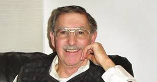 A longtime member of the AMI (Association of Medical Illustrators), Sidney  J. Rosenthal passed away