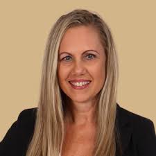 I sat down recently with a college grad who asked for an informational  interview about PR and communications and one of her questions was how to  successfully pitch.