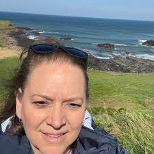 I've had right full knee replacement today I cannot get comfy in bed and  can't sleep can anyone suggest anything to help be comfy