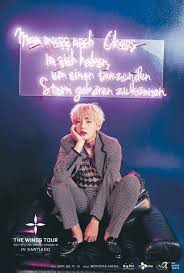 Pin By L Z On Bts The Winst Tour In Santiago Taehyung Kim Taehyung Bts Taehyung