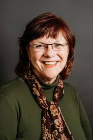 Beverly Riddle's Instagram, Twitter & Facebook