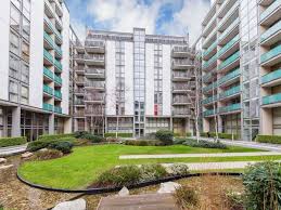 Situated between the equally unmistakable central bank and convention centre, at. Packenham House Spencer Dock Ifsc Dublin 1 Apartments And Houses For Rent In Ifsc Dublin Rent Ie