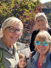 Cloudland canyon hike with friends