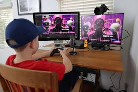 Fortnite recently fired shots at apple with a parody of there famous 1984 super bowl commercial. Fortnite Kicked Off Apple And Google App Stores After Epic Games Moves To Bypass Fees Wsj