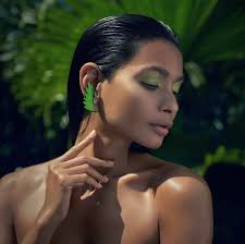 Lotus Arts de Vivre Masterpieces