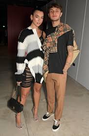 Anwar hadid is an american fashion model and television personality. Dua Lipa And Anwar Hadid Pull Off The Ultimate Styling Don T At Burberry Vogue