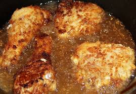 How to reheat fried chicken. Southern Fried Chicken Simple Old Fashioned Recipe