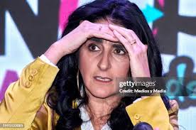 249 Barbara Torres Stock Photos, High-Res Pictures, and Images