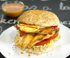 Revisitez Votre Burger Avec Du Poulet Recette Recette Crevettes Curry Alimentation