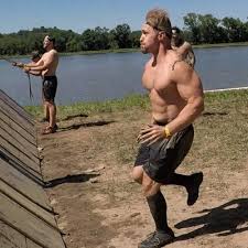 Derrick Gist (@DerrickGist)