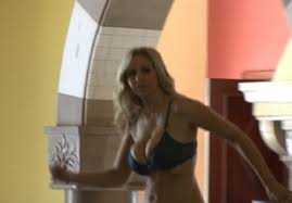 Роскошная пышногрудая милфа блондиночка джулия энн (julia ann) в крутом сексе с большим пенисом. Porn Core Thumbnails Julia Ann In With The New Pornhub