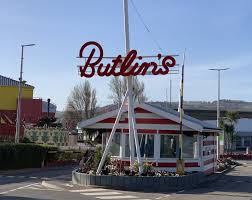 However, it is the 50s and 60s that most people think of as the heyday of butlin's and the british holiday camp. Butlins Bargain Break From 38 With Sun Holidays Pinkoddy S Blog