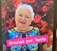 Hoy recordando quien es Miriam Magaña …una bella señora que al igual que  otras bellas señoras todas alocadas y si gritábamos como locas jajaja pues  seguíamos a un jovencito llamado Eric Ventura pues ...