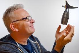 HOW TO MAKE IT AS A NEW VOICE ACTOR WITH NO CREDITS AND LITTLE EXPERIENCE