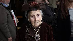 Η αγαπημένη ηθοποιός τιτίκα σαριγκούλη, εκφράζει με γλαφυρότητα που χαρακτηρίζει τις τοποθετήσεις της την αντίθεσή της στο κατάπτυστο νομοσχέδιο κατά των διαδηλώσεων (βιντεο). Thf3o7ojypbgnm