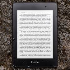 To turn your kindle's screen off, press and hold the power button until you see the power menu. Amazon Kindle Paperwhite 2018 Review The New Best Seller The Verge