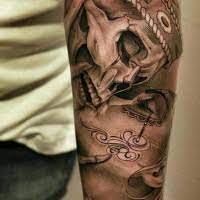Love heart and kissing skeletons tattoo by @avalontattoo. Mexican Style Black And White Creepy Kissing Skeleton Women Tattoo On Arm Tattooimages Biz