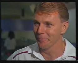 3 great bowlers I have had the pleasure of sharing the lanes with many  times Steve Lovell Ian Bradford and Robert Zikman.