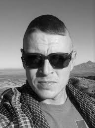 What is your favorite author or what kind of stories do you write?