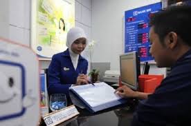 Syarat, cara serta tabel pinjaman bank mandiri 2019 untuk pns serta karyawan tetap maupun swasta. Bank Bri Bagi Bagi Pinjaman Tanpa Jaminan Rp 100 Juta Siapkan Ktp Kk Dan Surat Ijin Usaha Semua Halaman Gridmotor Id