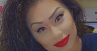 Jackie Robles's Instagram, Twitter & Facebook