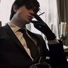 Chat with Giray Pusat Çeviker.