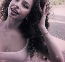 What Did Eli Say in The Beginning of Her Hear Me Out Cake