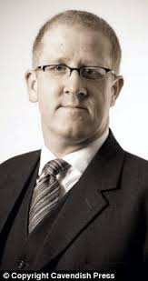 Andrew Woodward: Armed burglary trial collapses after detective 'pulls  faces at the defendant'