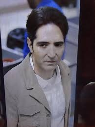 Dieser Typ, aber mit einer Gesichtsnarbe. Woher kenne ich ihn? : r/TheRookie