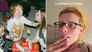 Julia Fox Tells Women To Avoid 'Losers' After Being Excluded From Son's  Baptism