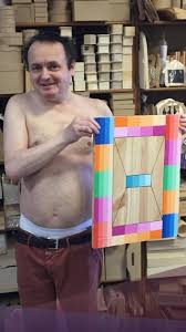 Galla miklós elismerte, hogy egyeseket túlzottan meghökkentett a produkciójával, ezért szeretne elnézést is kérni. Galla Miklos