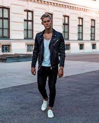 25 Best Outfits For Men To Wear In December 2021 Streetwear Men Outfits Mens Outfits Men Street Outfit