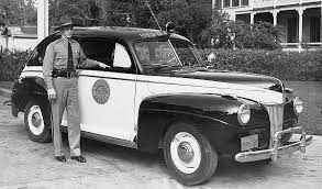 Fhp 1944 Ford Deluxe Old Police Cars Classic Cars Trucks State Police