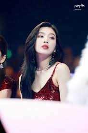 She trained for two years during which time a vocal coach gave her the stage name joy. Pin By Kwani Noni On Red Velvet Red Velvet Joy Red Velvet Velvet