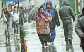 Pe meteo.ro anuntam vremea actualizata la 15 minute. Prognoza Meteo Romania LovitÄƒ Din Nou De Un Val De Aer Rece Unde Se Intorc Ploile
