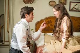 Enola Holmes 3 com Millie Bobby Brown ganha novas fotos e data na Netflix