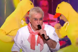 C'est la danse des canards les gamins comme les loubards vont danser ce gai refrain dans tous les coins. J J Lionel L Interprete De La Danse Des Canards Est Decede A 72 Ans
