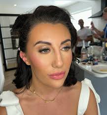 Amy 🤍 Such a stunning girl inside and out. It's always an honour to be  part of your friends day helping you all get ready. Thank you for having  me. Congratulations Mr