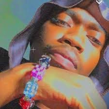 Katie Speck's Instagram, Twitter & Facebook