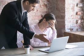 Aku mengirimkan kesejukan pikiran segar yang mengajak giat belajar. Struktur Kritik Dan Esai Halaman All Kompas Com