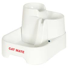The pioneer pet big max style stainless steel drinking fountain is perfect for your big dog. Cat Mate Pet Fountain Zooplus Co Uk