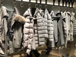 Quali sono le tendenze piumini autunno inverno 2020 2021 più interessanti quest'anno? I Piumini Inverno 2020 2021 Ecologici E Colorati Amiche Di Smalto