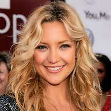 50 Best Hairstyles For Triangle Face Shape Wavy Beach Hair Wavy Hairstyles Medium Medium Hair Styles