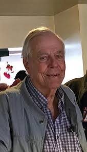 Ray Moses's Instagram, Twitter & Facebook