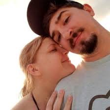 Danielle Lowrie (daniellebdiamond)