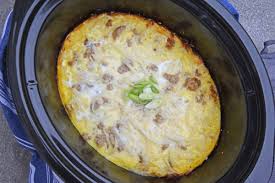 Make your crockpot slave all night and wake up to this delicious crockpot breakfast casserole recipe. Crockpot Breakfast Casserole Recipe Crock Pot Egg Bake